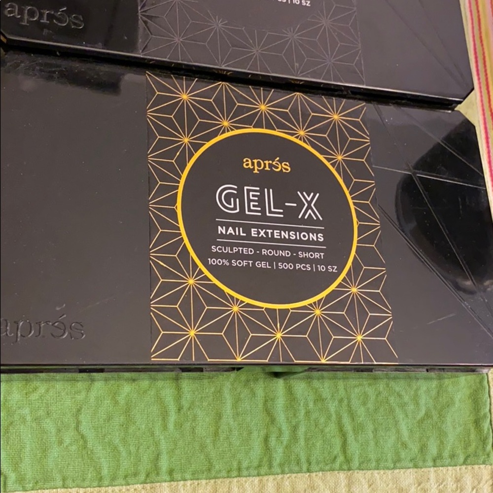 Gel X Sculpted Short Round